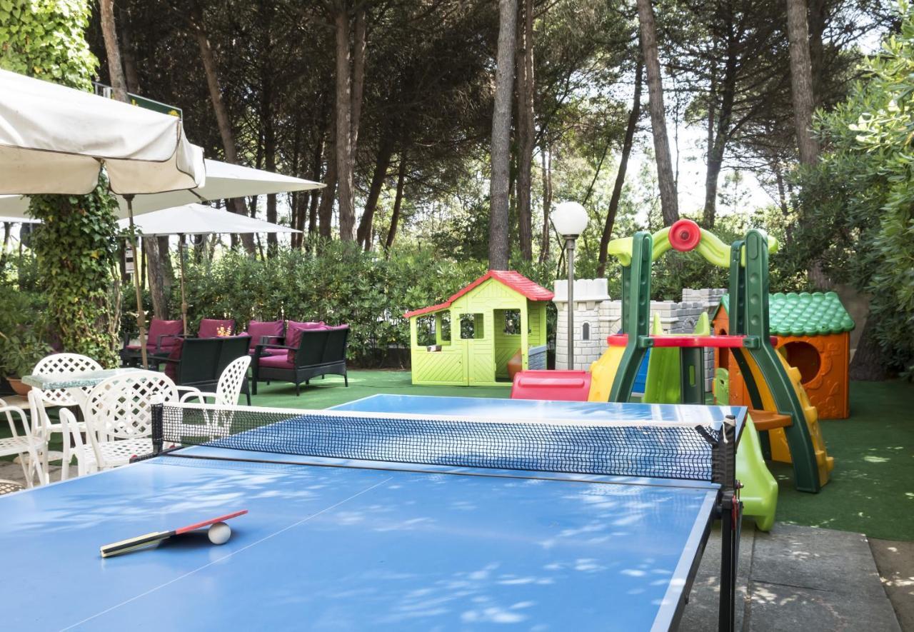 Park Hotel Pineta Cervia Kültér fotó