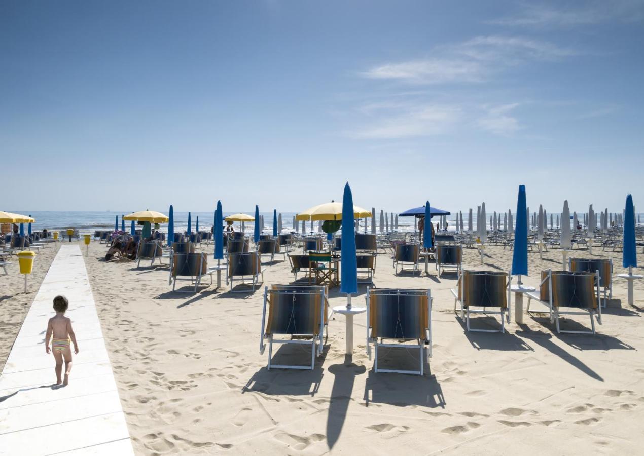 Park Hotel Pineta Cervia Kültér fotó