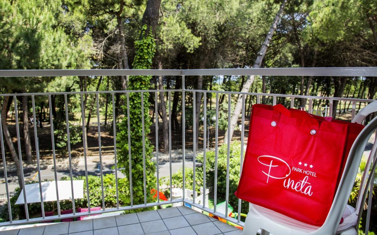 Park Hotel Pineta Cervia Kültér fotó