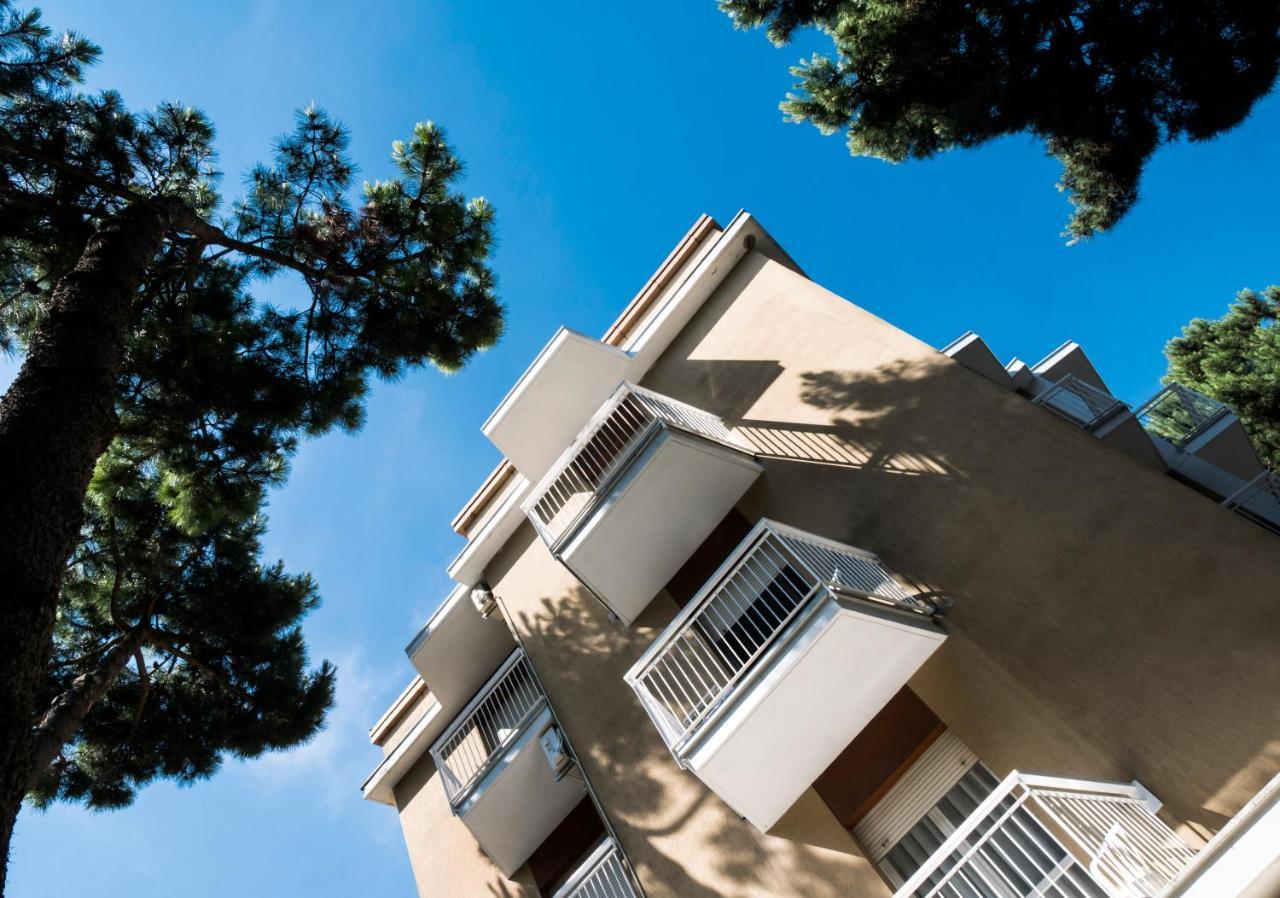 Park Hotel Pineta Cervia Kültér fotó